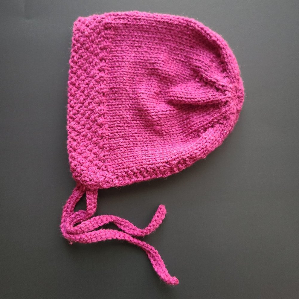 Baby Girl Hat BONNET knitted Acrylic Handmade Pink Mauve 3-6 Months